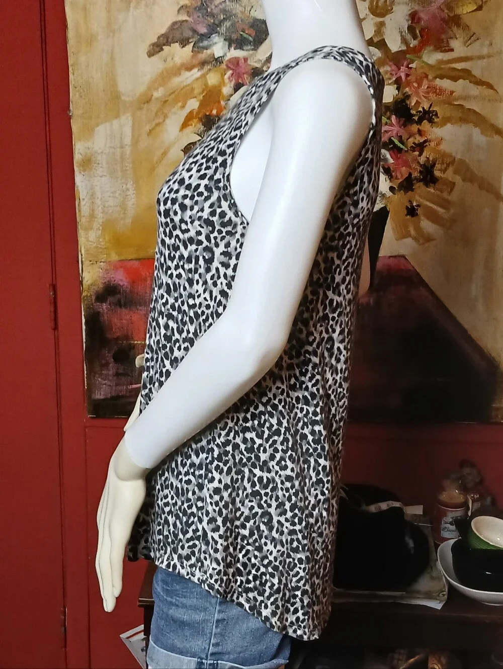 Sleeveless Leopard Print Swing Tank Top - Black & White